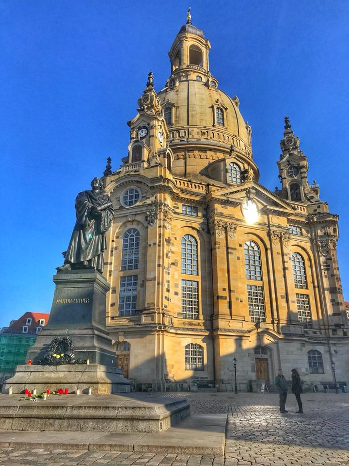Tread Productions Photography Dresden Statue Martin Luther vor Frauenkirche Photography ► TREAD PRODUCTIONS 